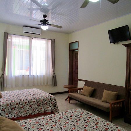 Hotel La Guaria Inn&Suites Alajuela Extérieur photo