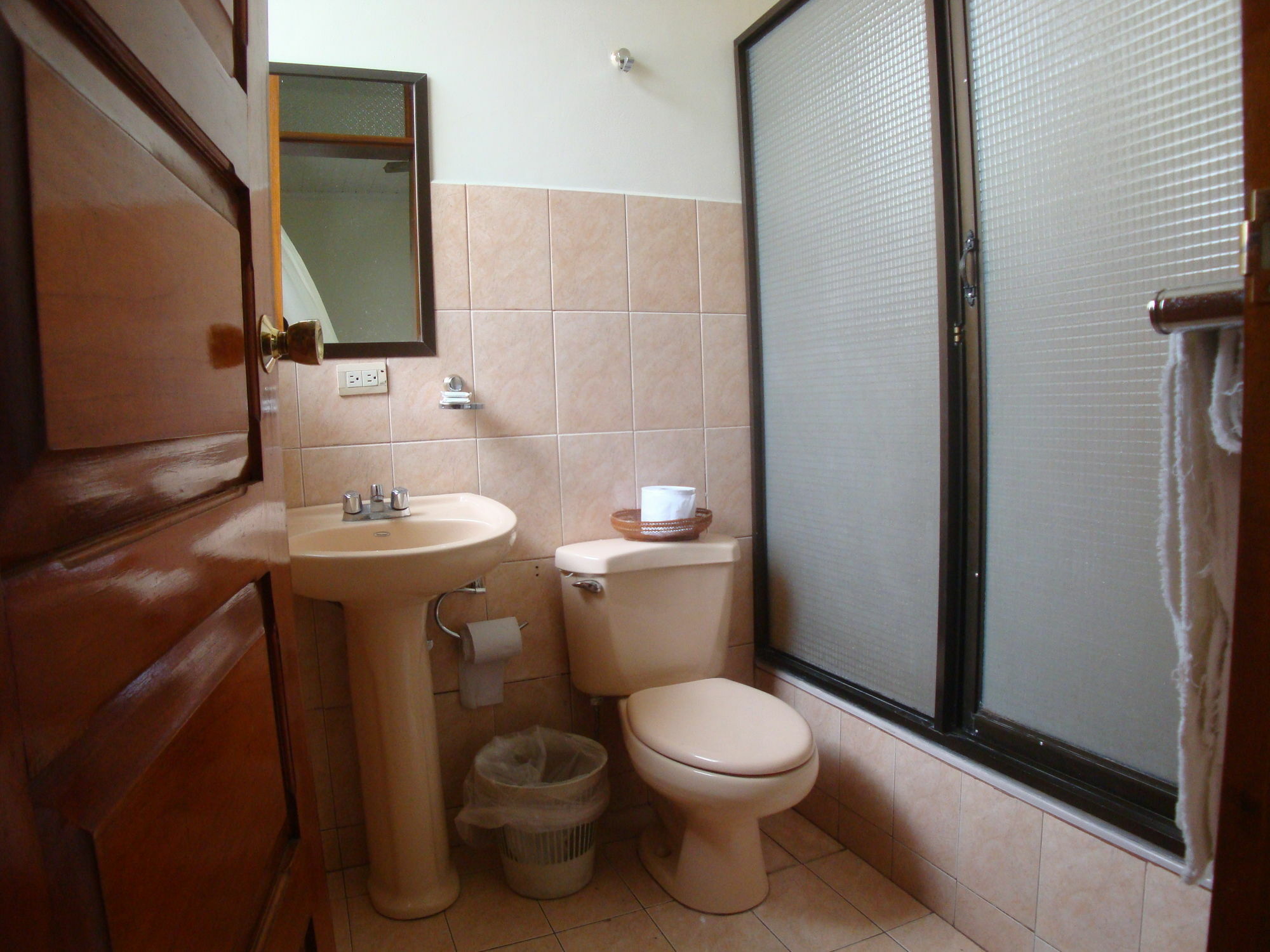 Hotel La Guaria Inn&Suites Alajuela Extérieur photo
