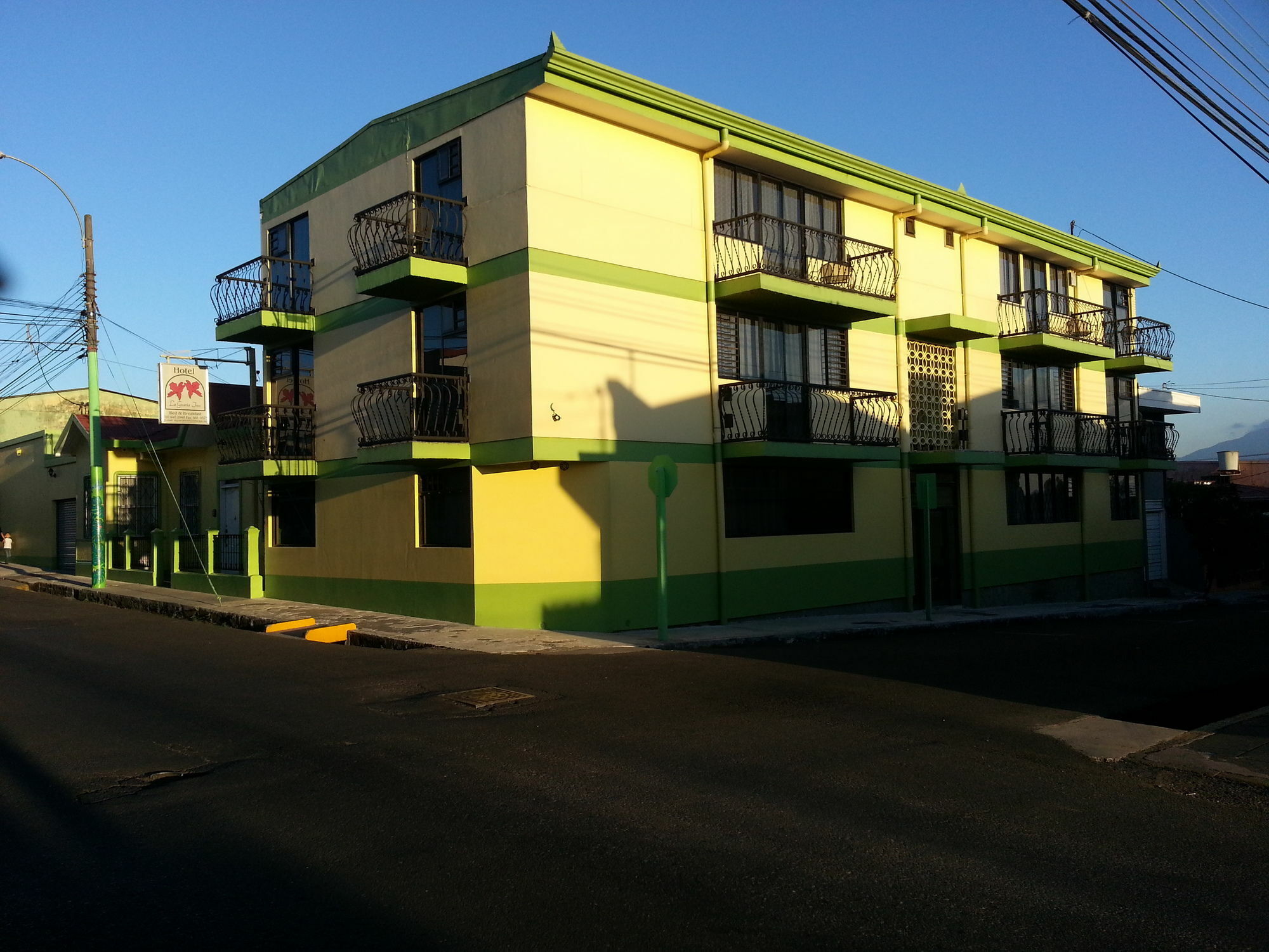 Hotel La Guaria Inn&Suites Alajuela Extérieur photo
