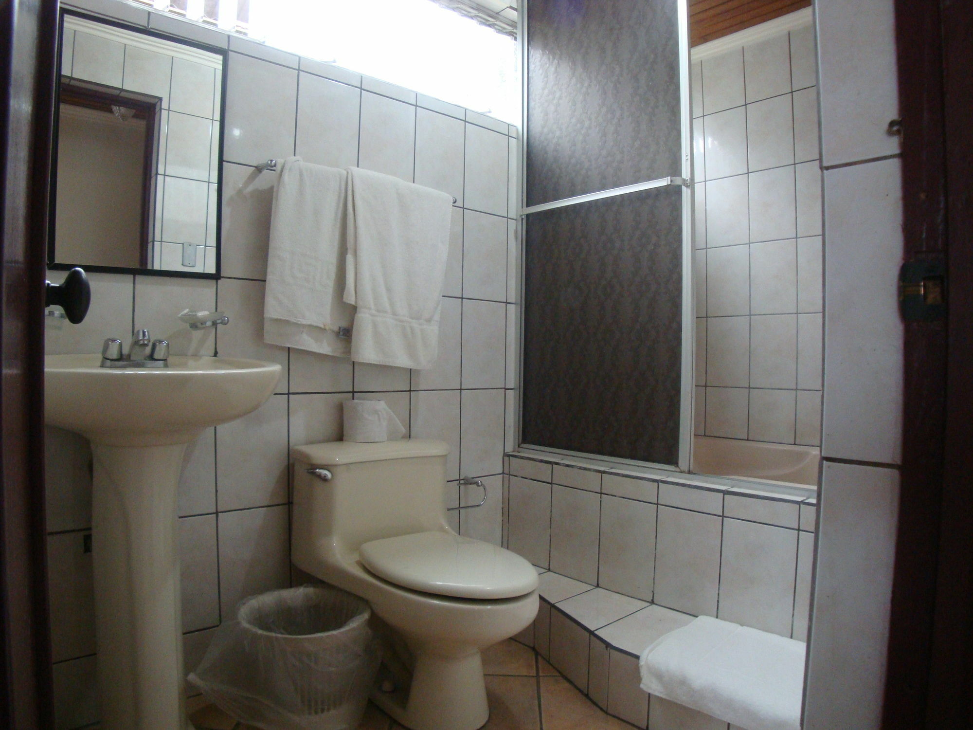 Hotel La Guaria Inn&Suites Alajuela Extérieur photo