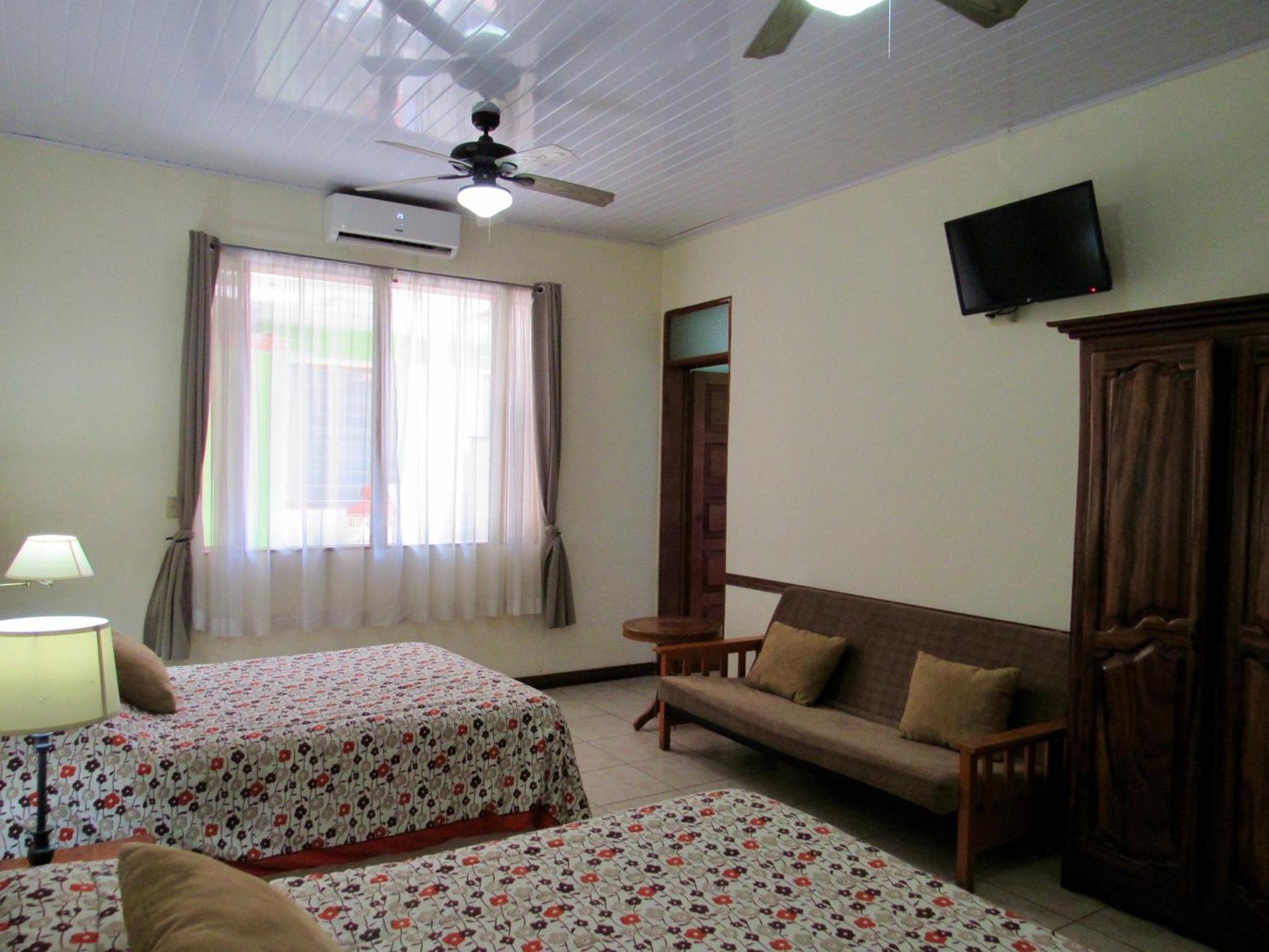 Hotel La Guaria Inn&Suites Alajuela Extérieur photo