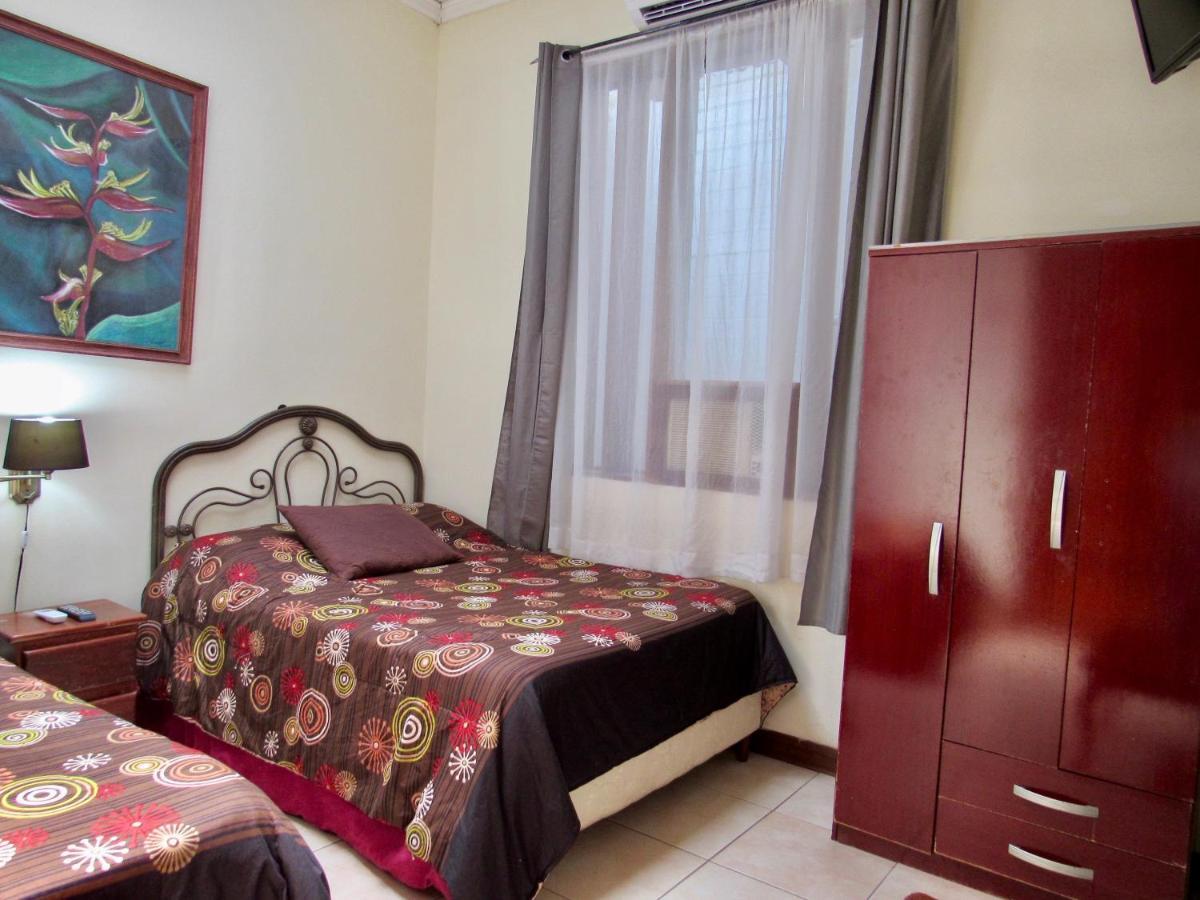 Hotel La Guaria Inn&Suites Alajuela Extérieur photo