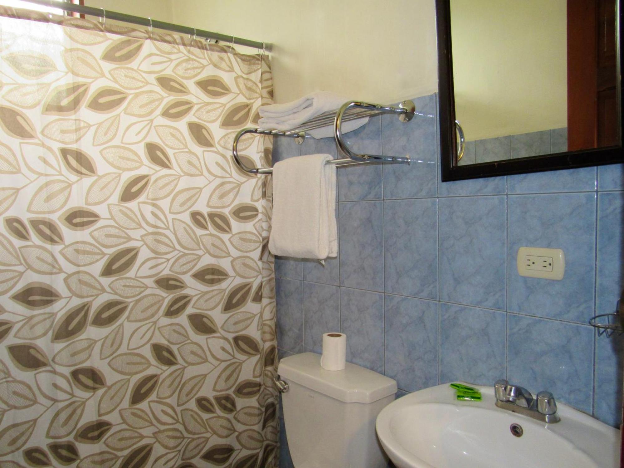 Hotel La Guaria Inn&Suites Alajuela Extérieur photo